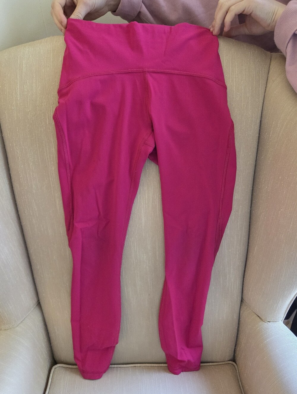 Pink Lulu Capri Leggings Size 2